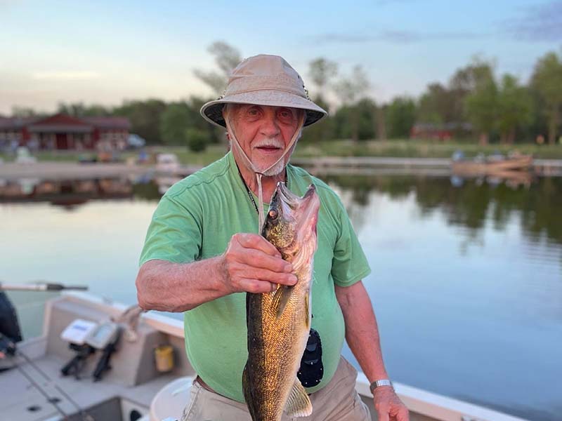 Guest Fishing at Cedar Rapids Lodge